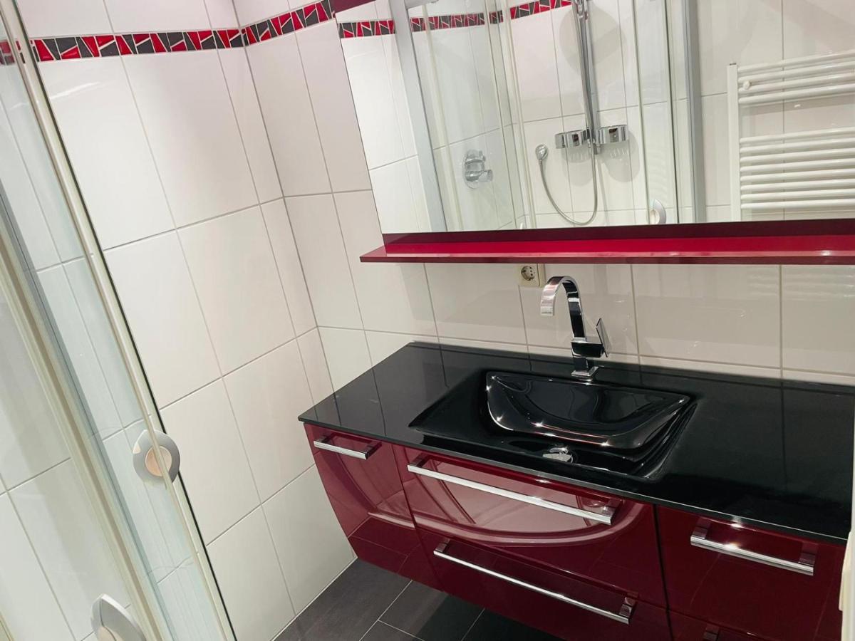 Super Deluxe Apartment - Near U6, U3 In City Center Βιέννη Εξωτερικό φωτογραφία